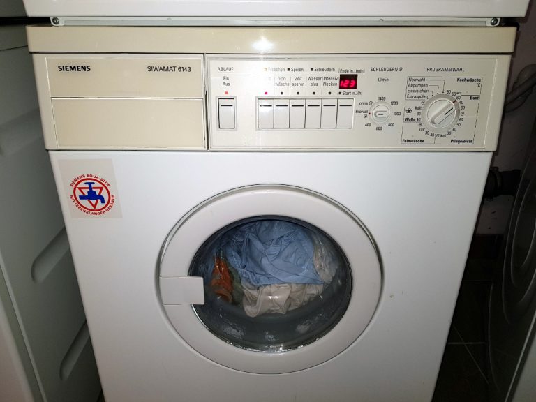 Siemens Waschmaschine SIWAMAT - Fehler 03 Spülen und Schleudern blinkt
